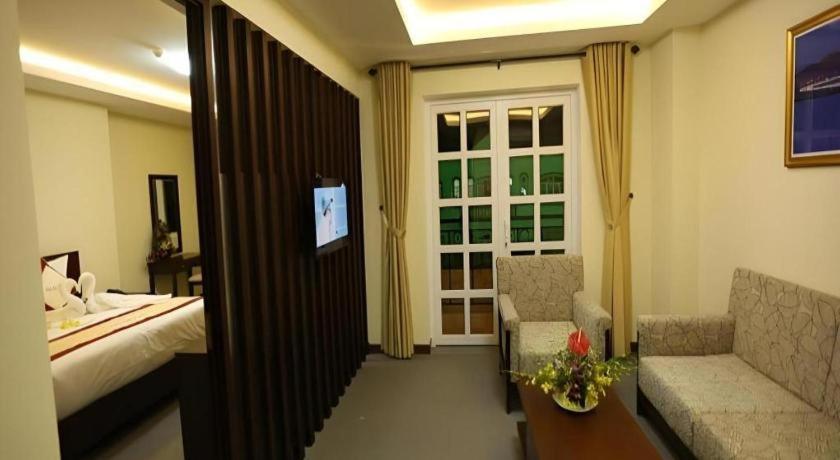 Tien Sa Hotel Da Nang Bagian luar foto