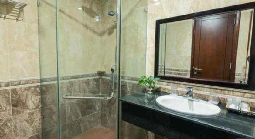 Tien Sa Hotel Da Nang Bagian luar foto